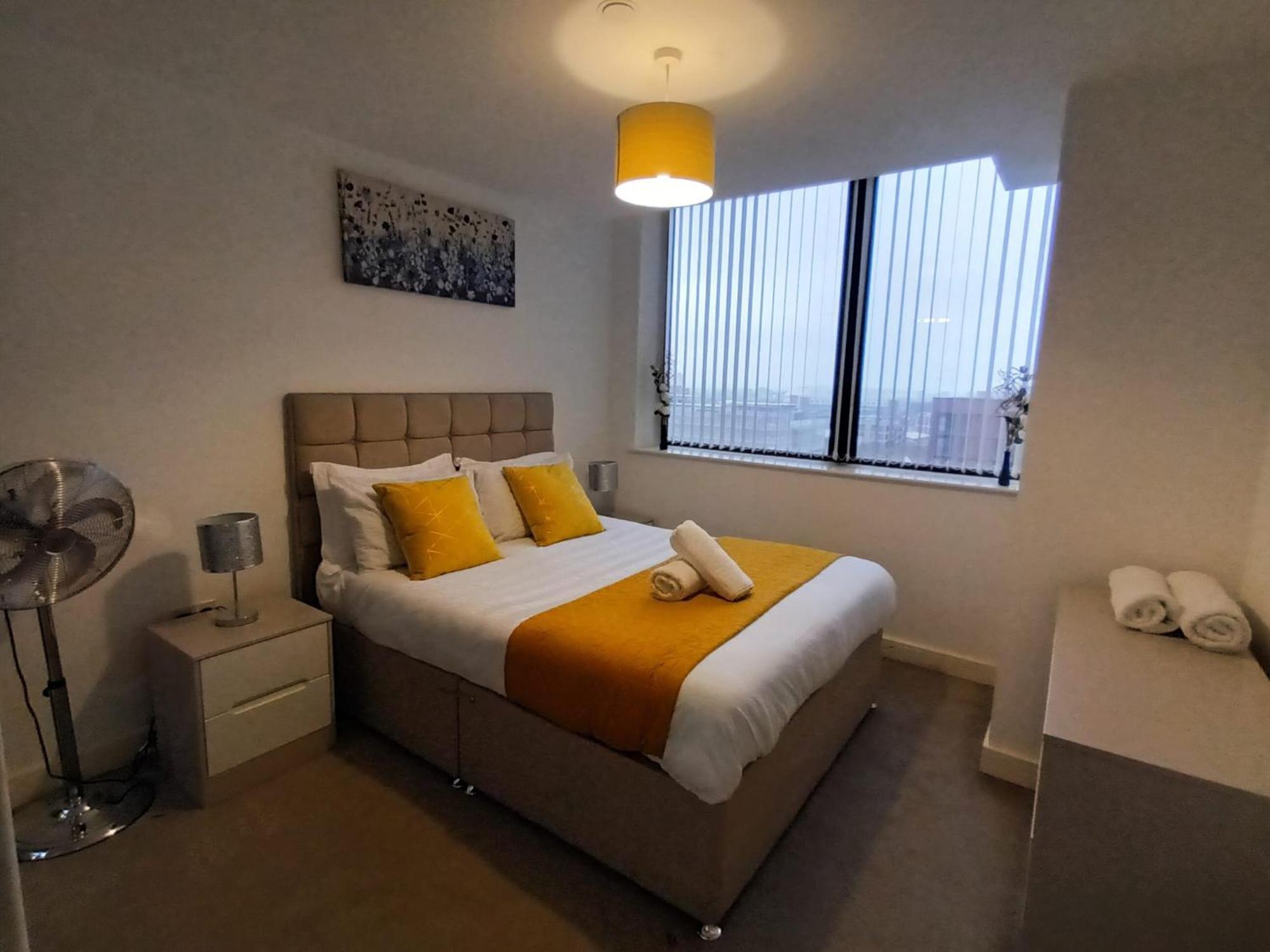Kcs Broad Street Apartment Birmingham Dış mekan fotoğraf