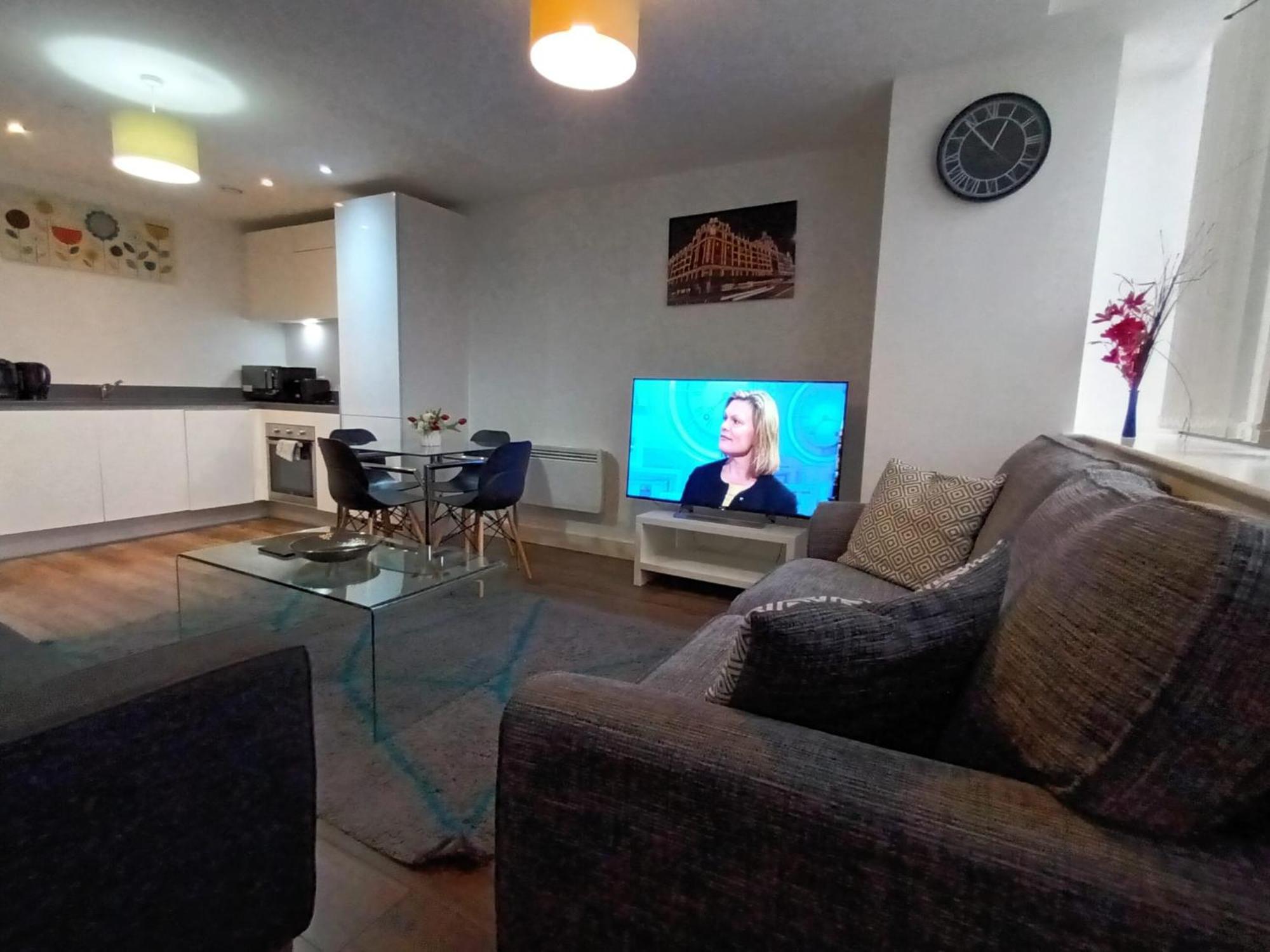 Kcs Broad Street Apartment Birmingham Dış mekan fotoğraf